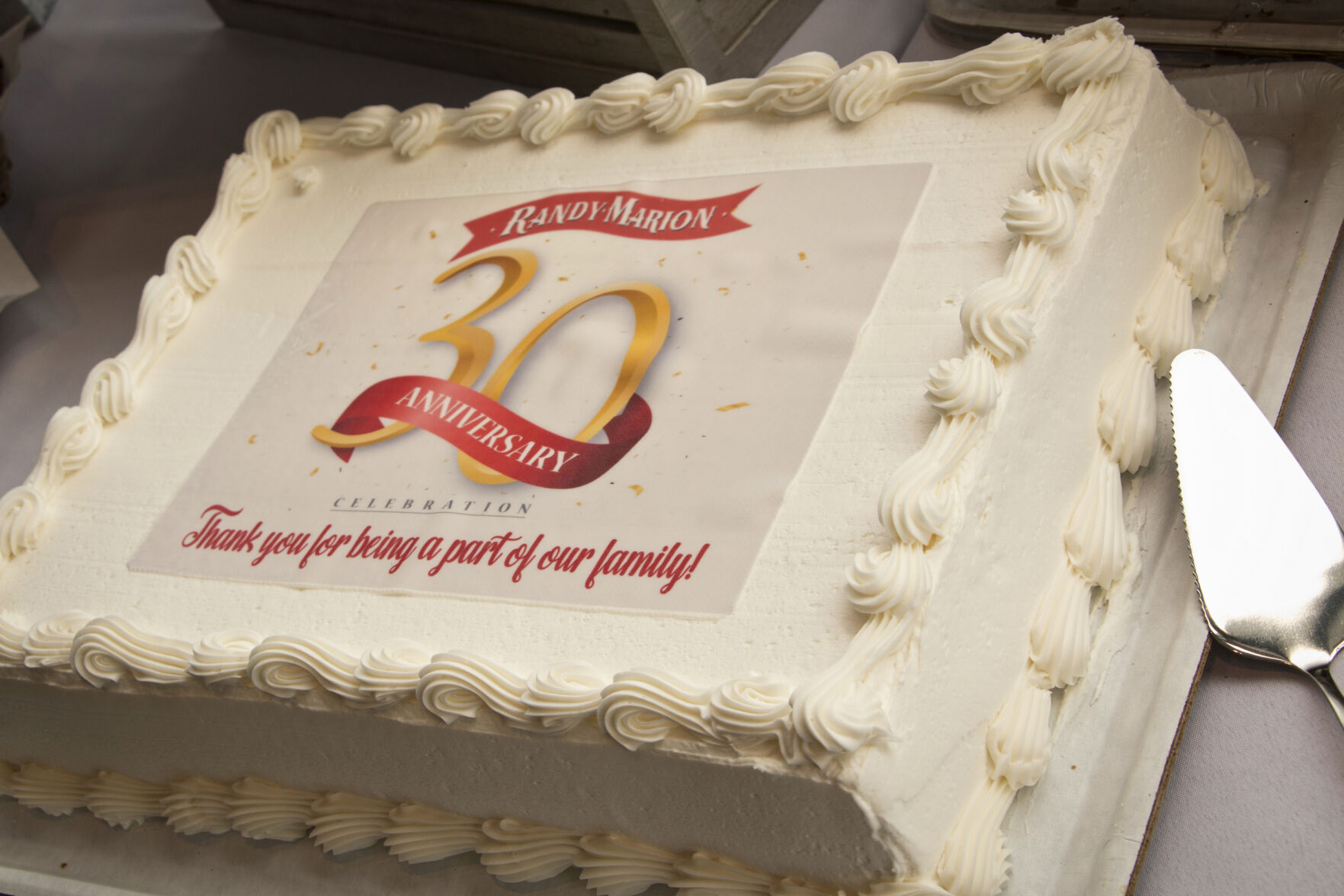0087 Marion_Randy_30thCake9020_1.jpg
